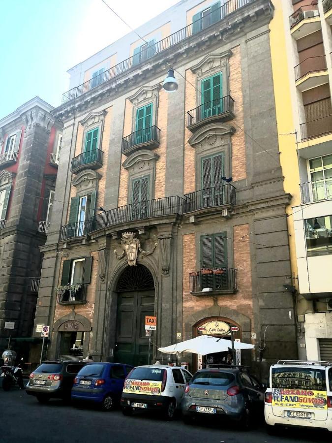 Queen Medina Centro Storico Napoli Bagian luar foto